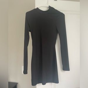 Black long sleeve dress